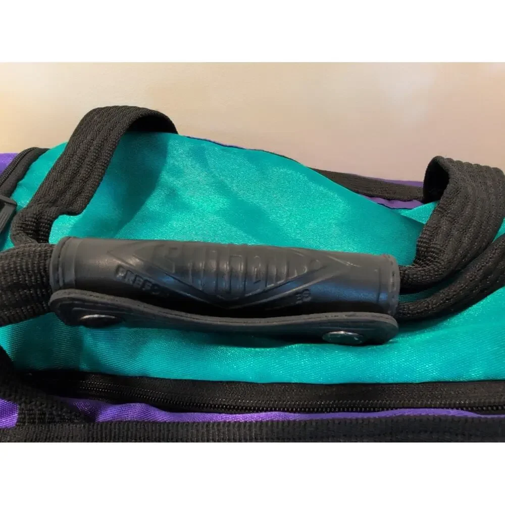 LA GEAR Vintage 80s 90s Retro Neon Gym Duffel Travel Bag